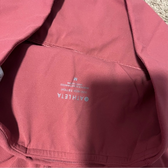 Athleta leggings with mesh details size m - Picture 4 of 4